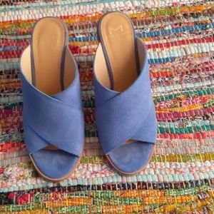 Blue slide heels suede